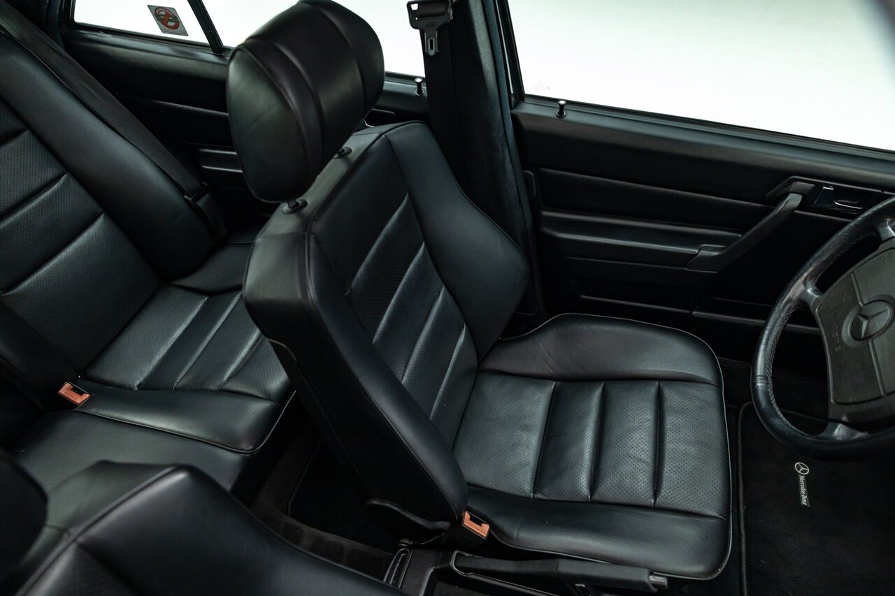 1987 Mercedes-Benz 190 E 2.3-16   - Photo 82 - Springfield, MO 65802