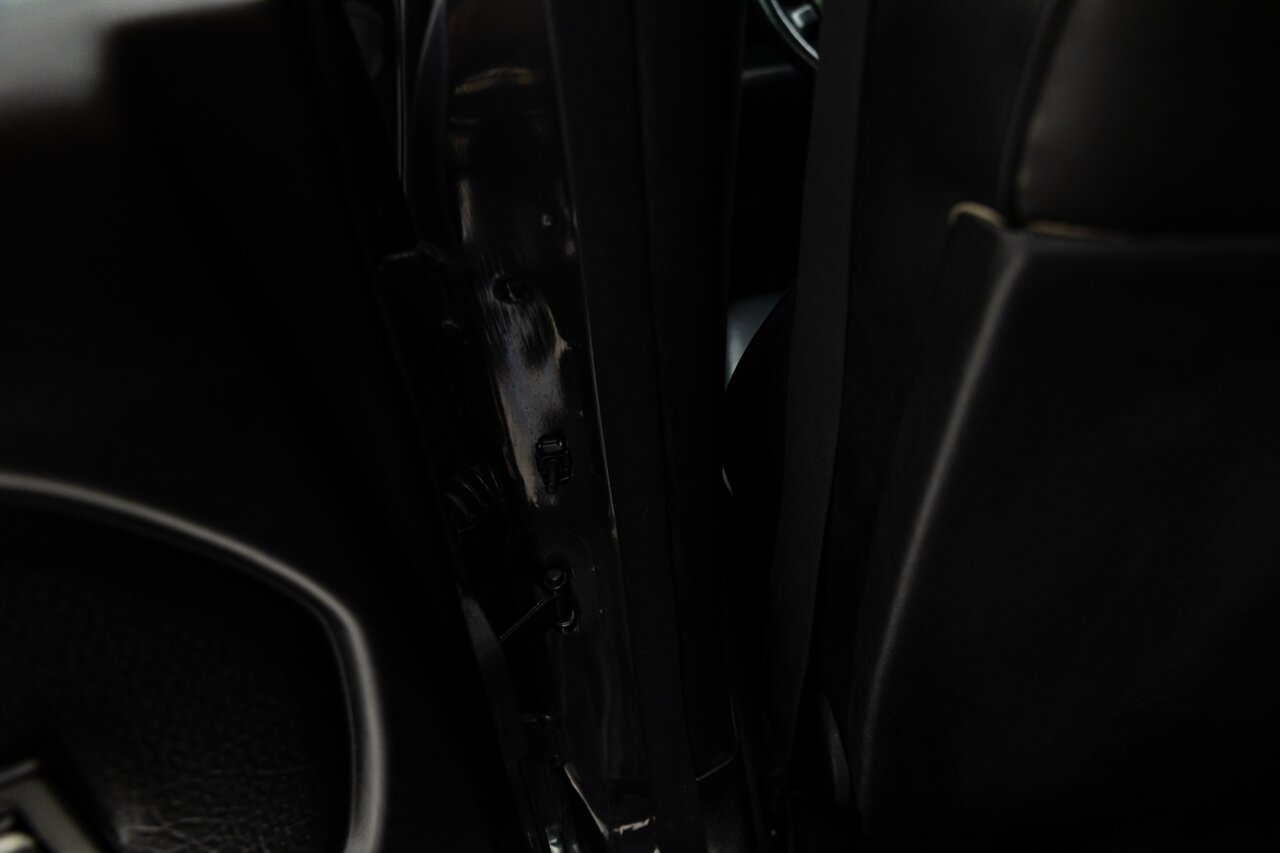 1987 Mercedes-Benz 190 E 2.3-16   - Photo 98 - Springfield, MO 65802