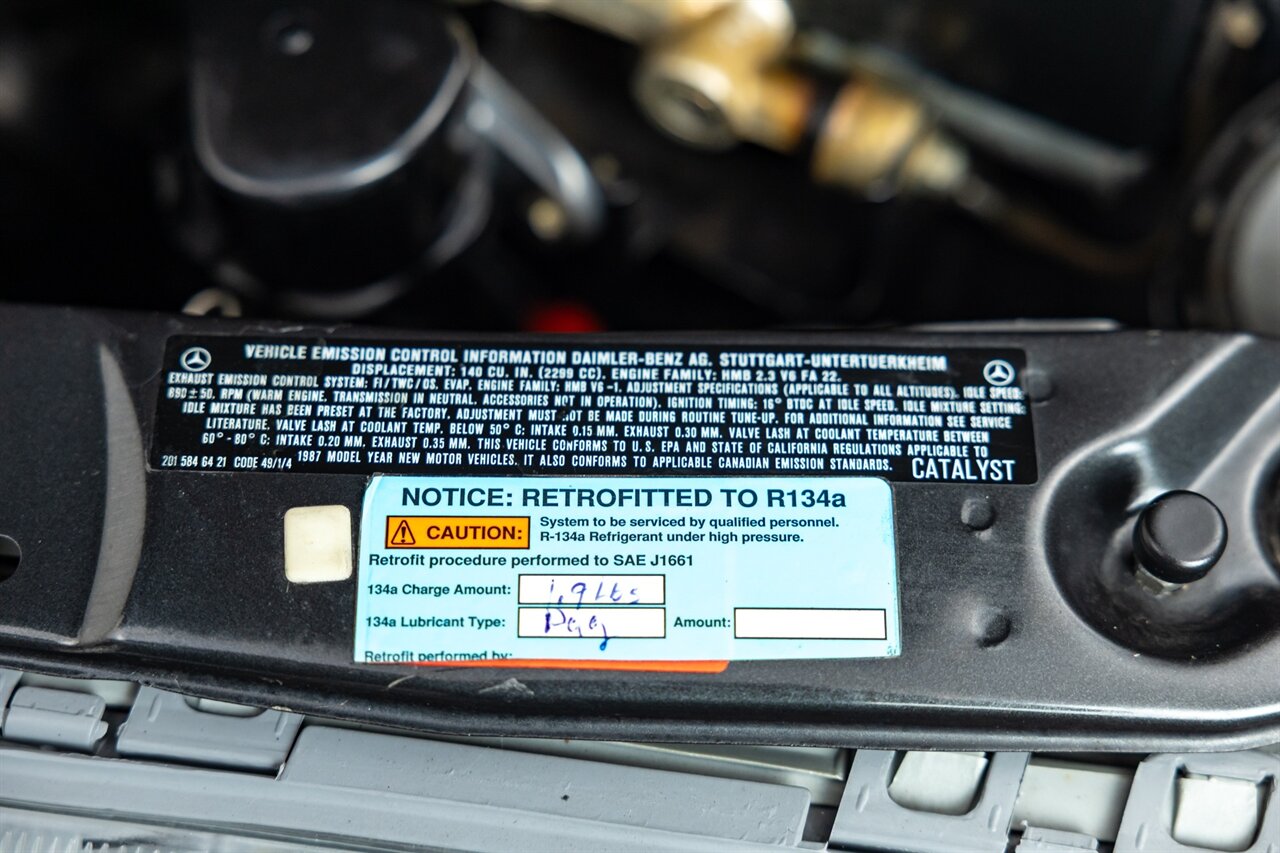1987 Mercedes-Benz 190 E 2.3-16   - Photo 60 - Springfield, MO 65802