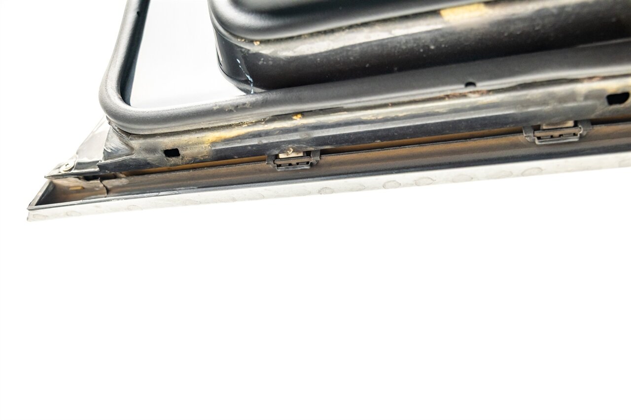 1987 Mercedes-Benz 190 E 2.3-16   - Photo 93 - Springfield, MO 65802