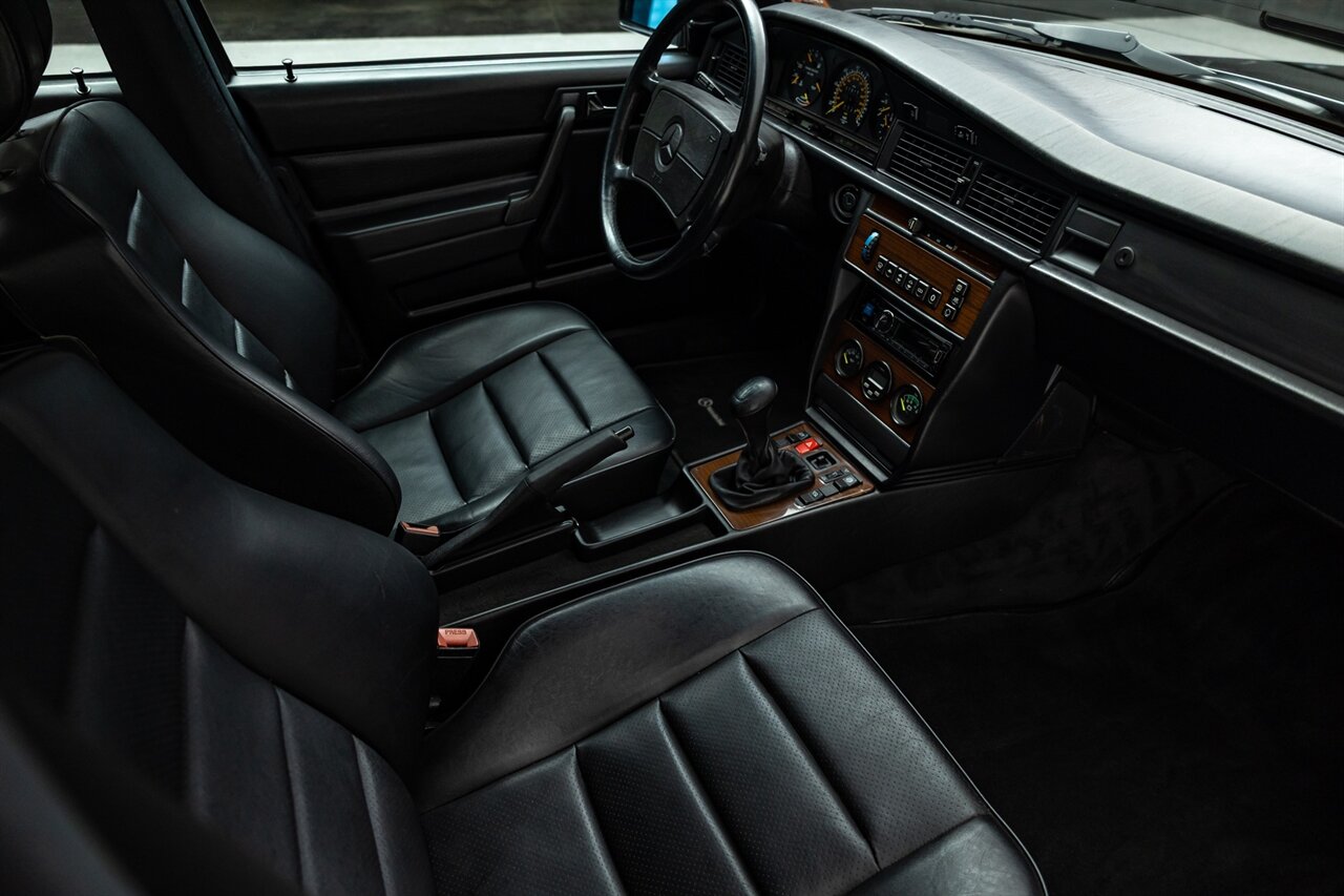 1987 Mercedes-Benz 190 E 2.3-16   - Photo 76 - Springfield, MO 65802