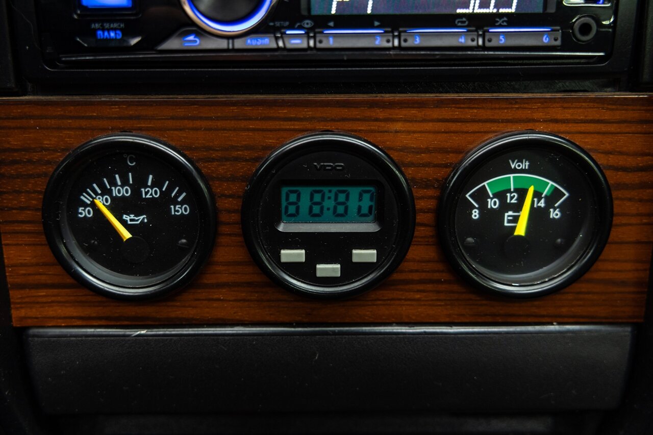 1987 Mercedes-Benz 190 E 2.3-16   - Photo 161 - Springfield, MO 65802