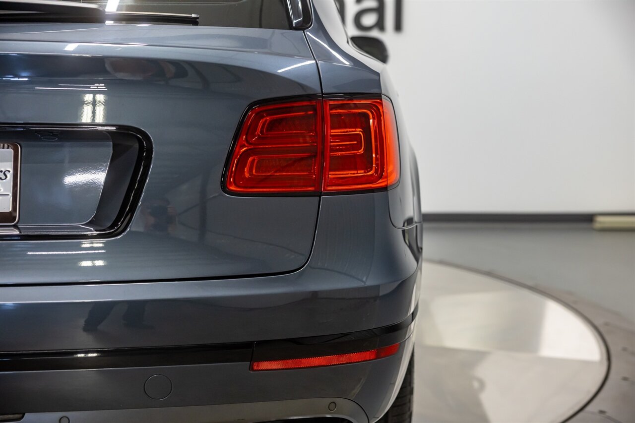 2019 Bentley Bentayga V8 - Photo 22 - Springfield, MO 65802