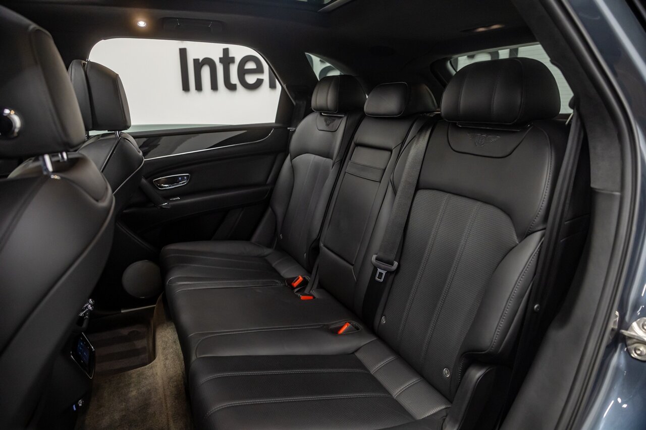 2019 Bentley Bentayga V8 - Photo 54 - Springfield, MO 65802