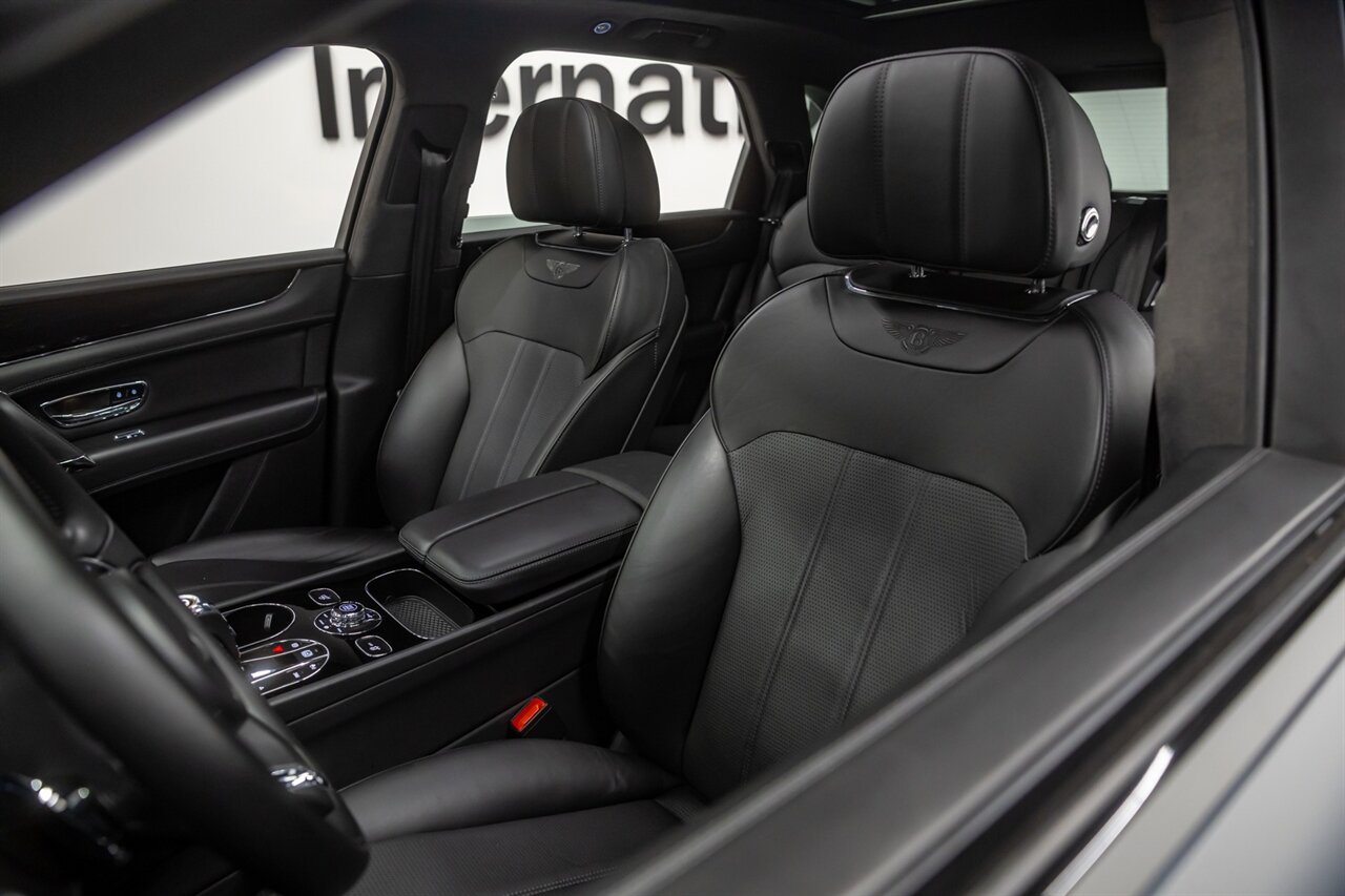 2019 Bentley Bentayga V8 - Photo 2 - Springfield, MO 65802