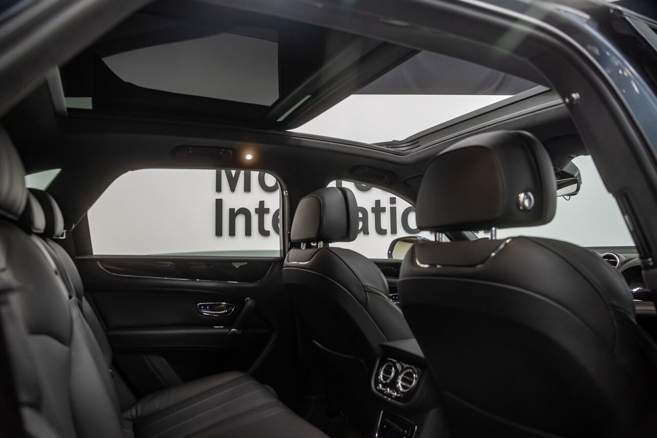 2019 Bentley Bentayga V8 - Photo 71 - Springfield, MO 65802