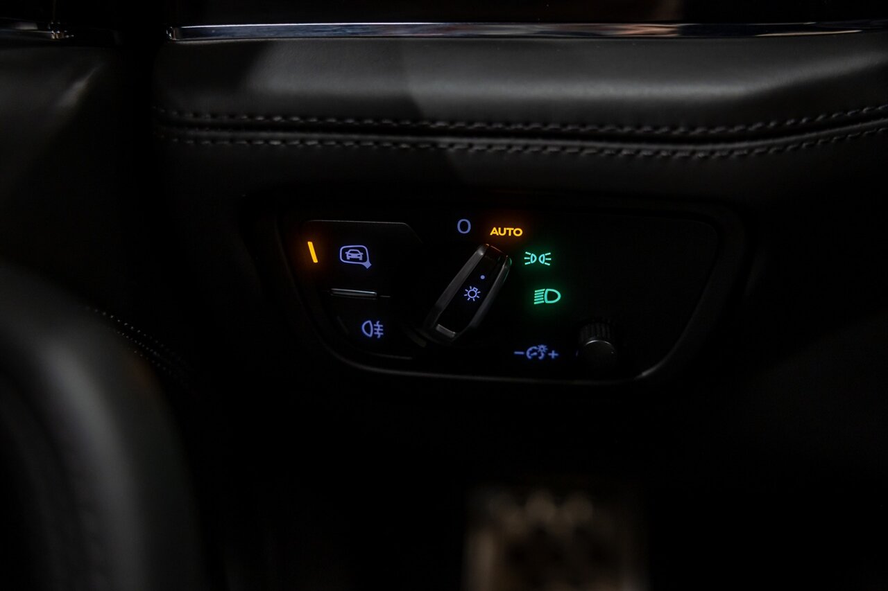 2019 Bentley Bentayga V8 - Photo 33 - Springfield, MO 65802