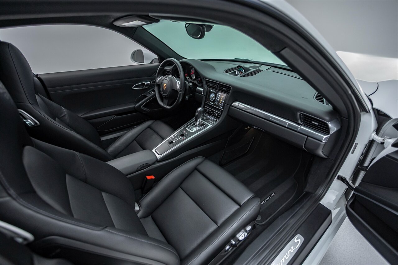 2014 Porsche 911 Carrera S   - Photo 30 - Springfield, MO 65802