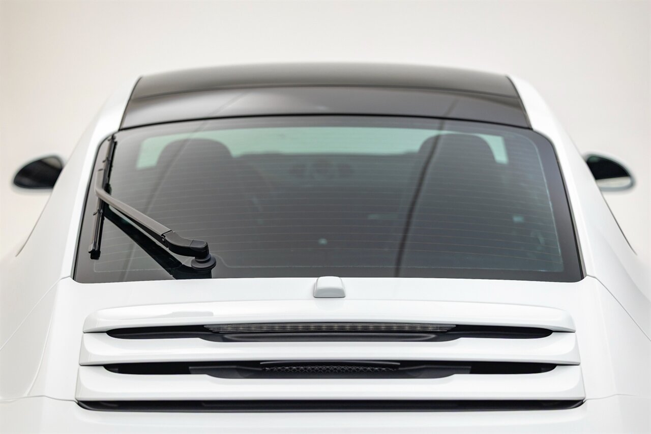 2014 Porsche 911 Carrera S   - Photo 18 - Springfield, MO 65802