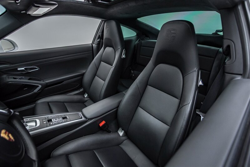 2014 Porsche 911 Carrera S  