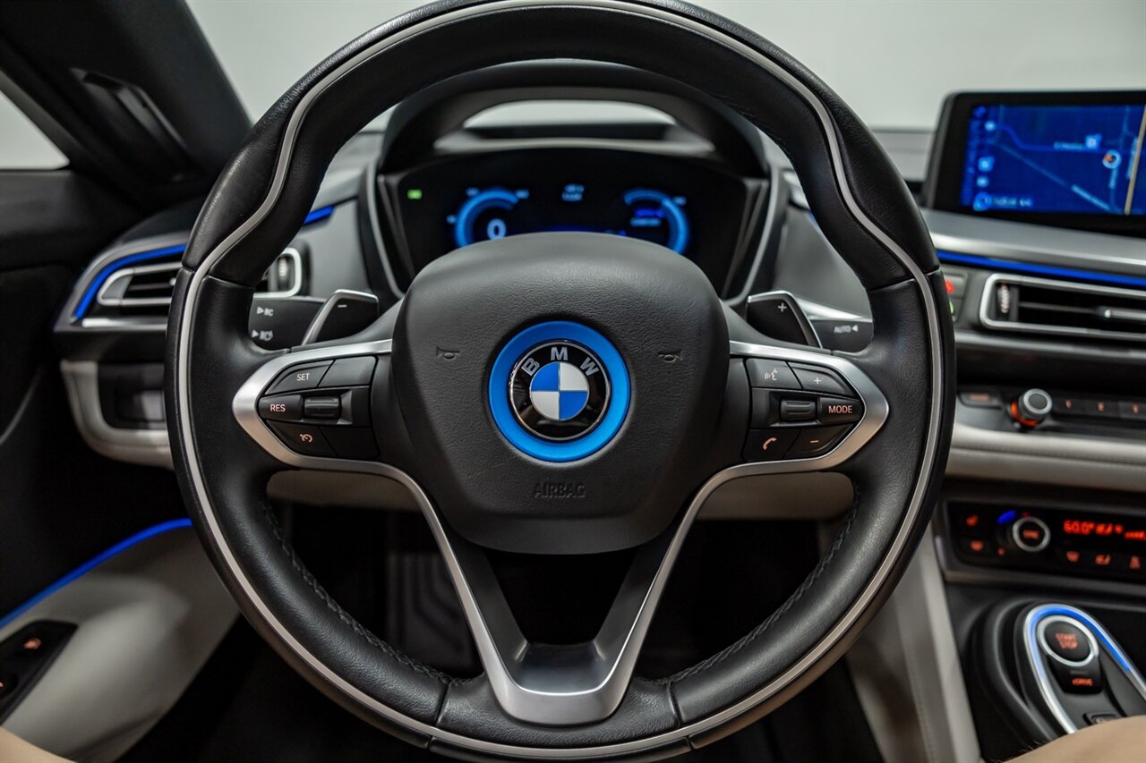 2015 BMW i8 Pure Impulse World   - Photo 27 - Springfield, MO 65802