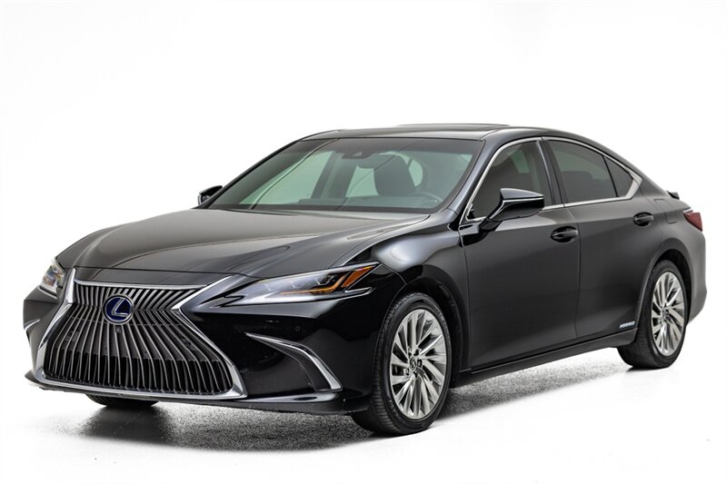 2020 Lexus ES 300h Luxury  