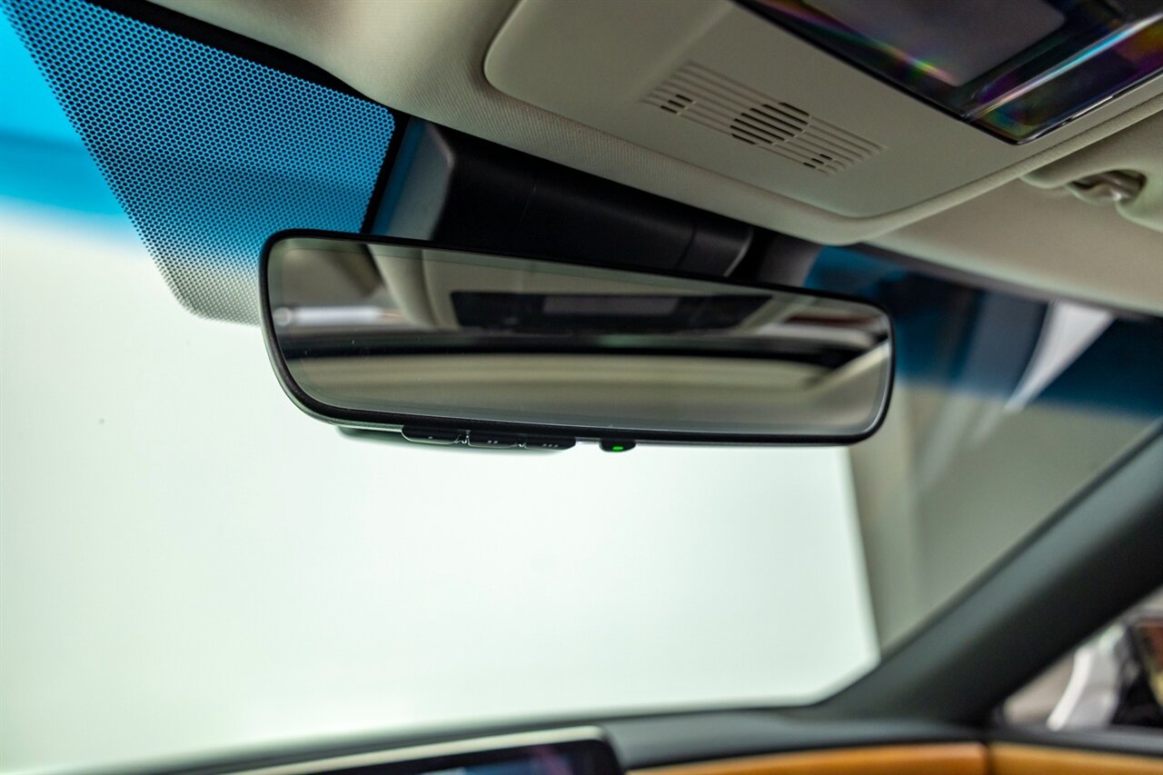 2020 Lexus ES 300h Luxury   - Photo 60 - Springfield, MO 65802