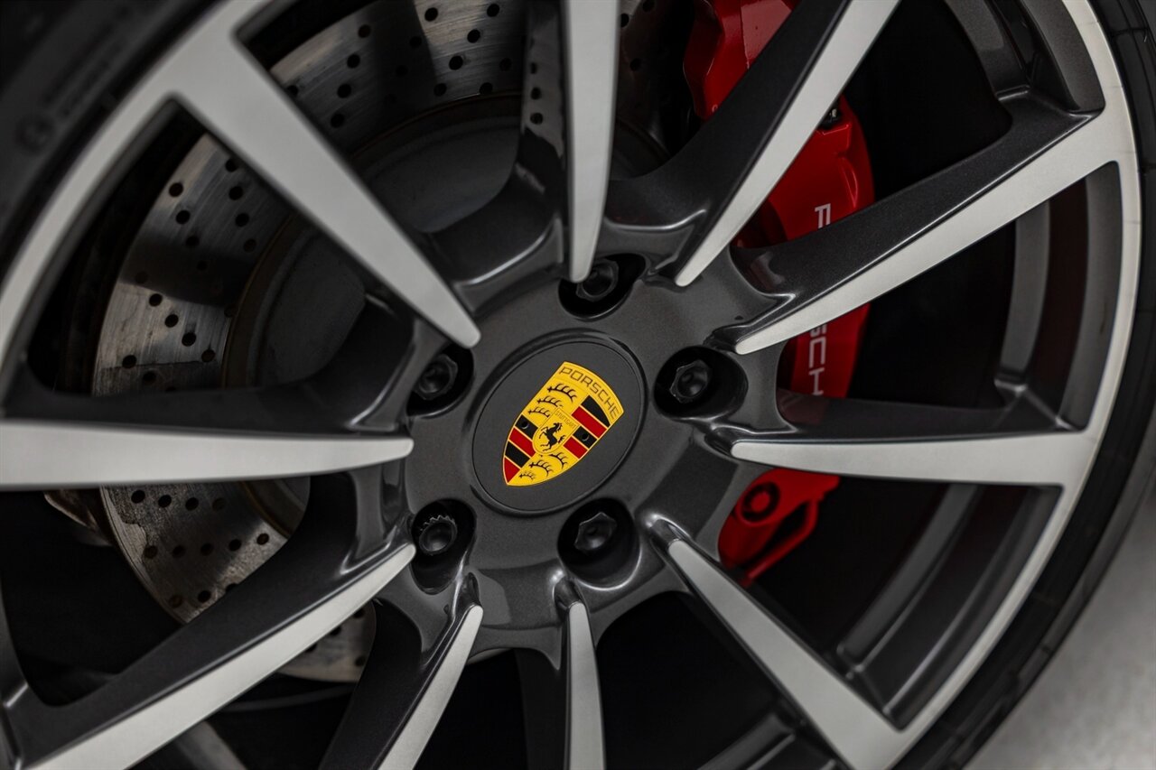 2016 Porsche 911 Carrera S   - Photo 13 - Springfield, MO 65802