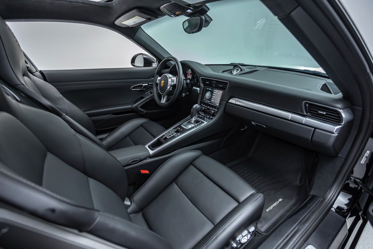 2016 Porsche 911 Carrera S   - Photo 38 - Springfield, MO 65802