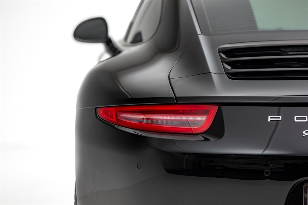 2016 Porsche 911 Carrera S   - Photo 24 - Springfield, MO 65802