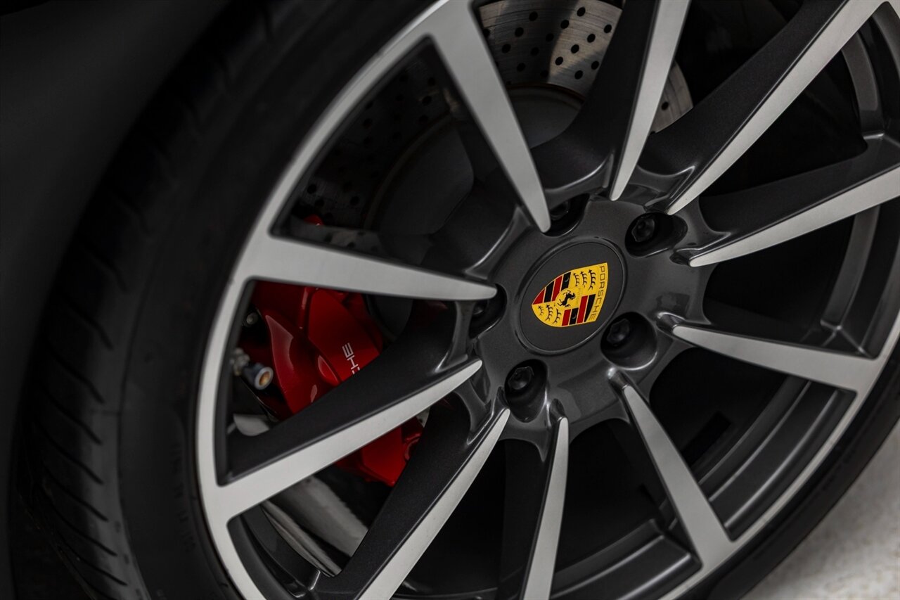 2016 Porsche 911 Carrera S   - Photo 20 - Springfield, MO 65802