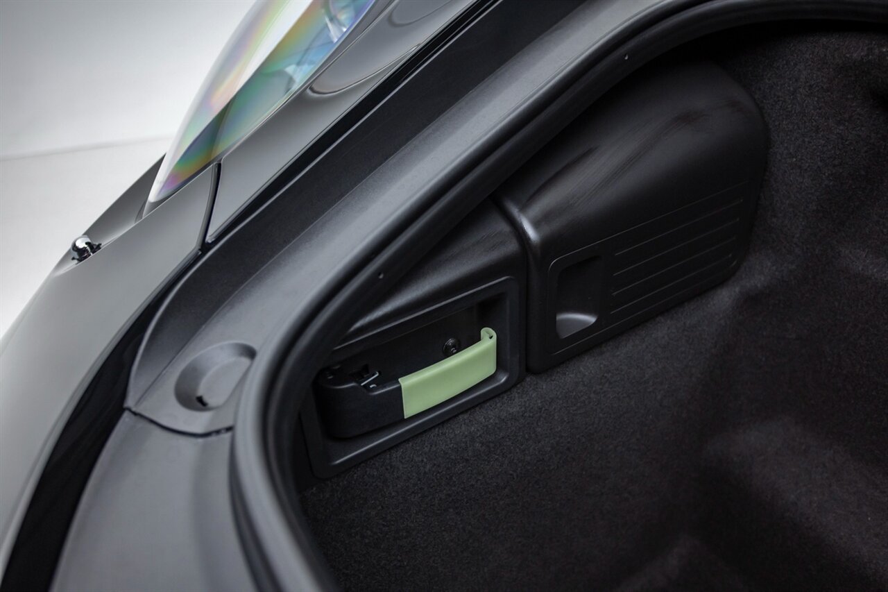 2016 Porsche 911 Carrera S   - Photo 60 - Springfield, MO 65802