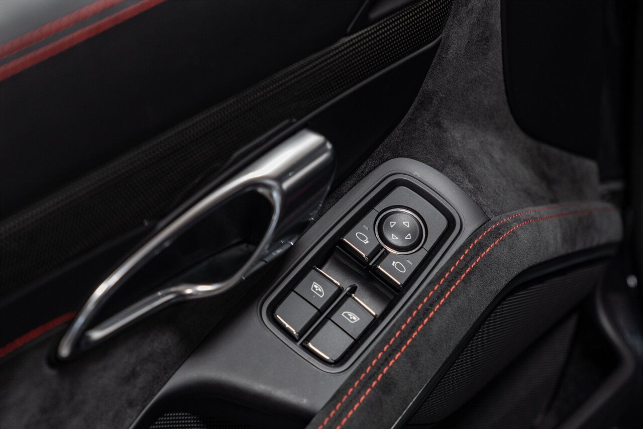 2018 Porsche 911 GT3   - Photo 16 - Springfield, MO 65802