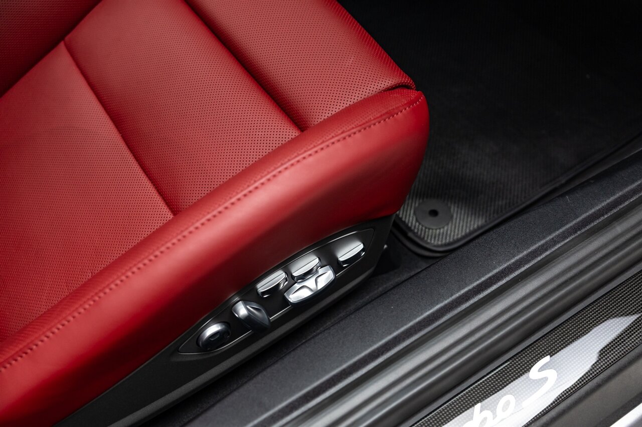 2017 Porsche 911 Turbo S - Photo 45 - Springfield, MO 65802