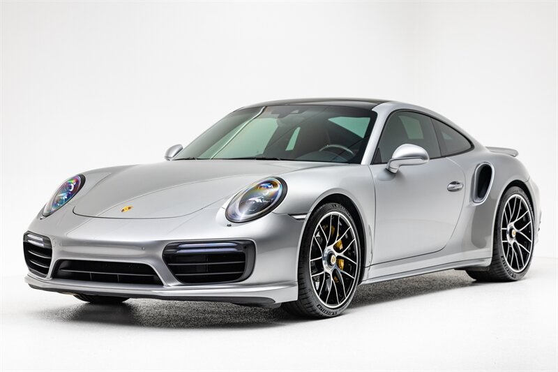 2017 Porsche 911 Turbo S  