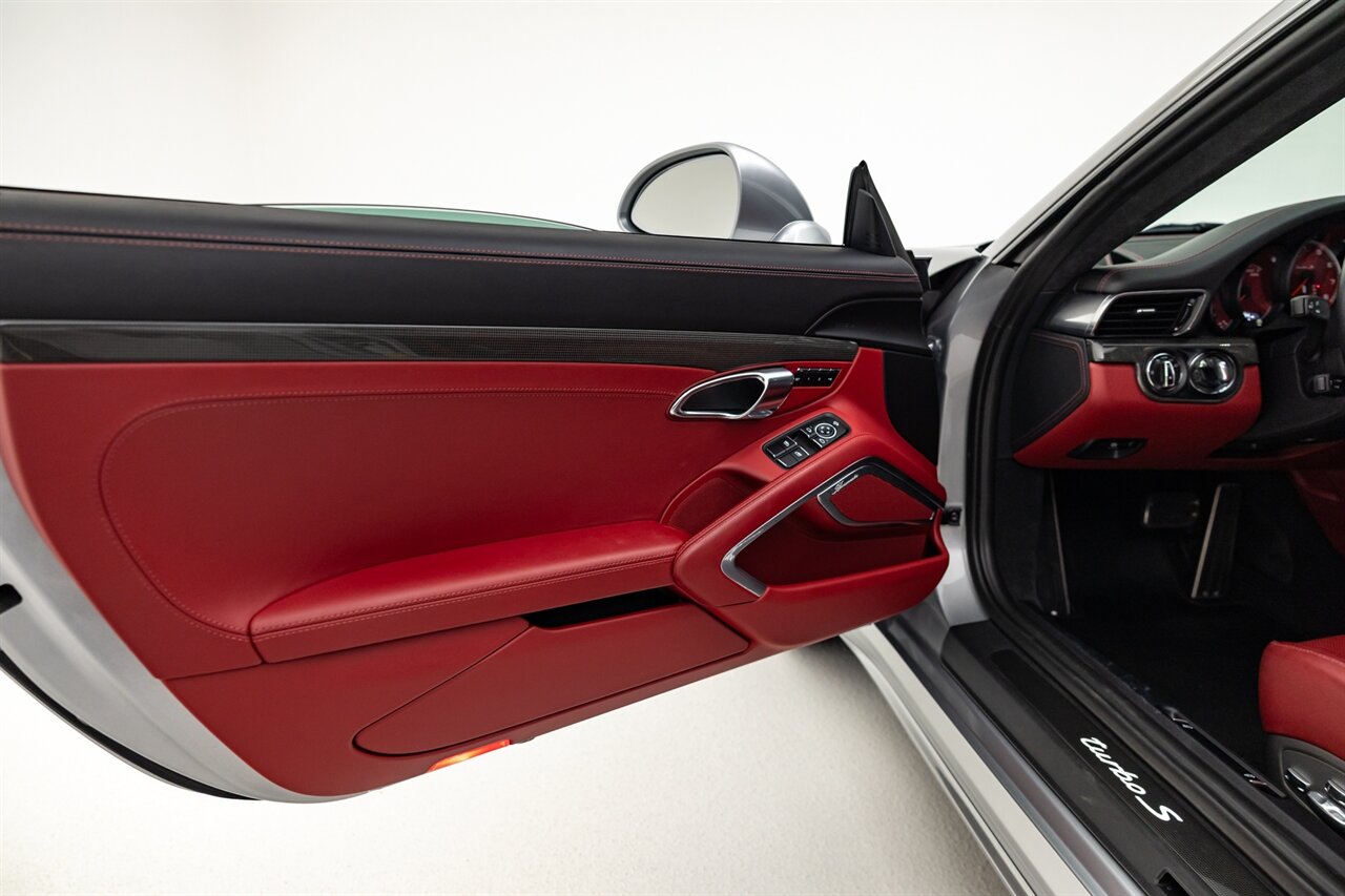 2017 Porsche 911 Turbo S - Photo 38 - Springfield, MO 65802