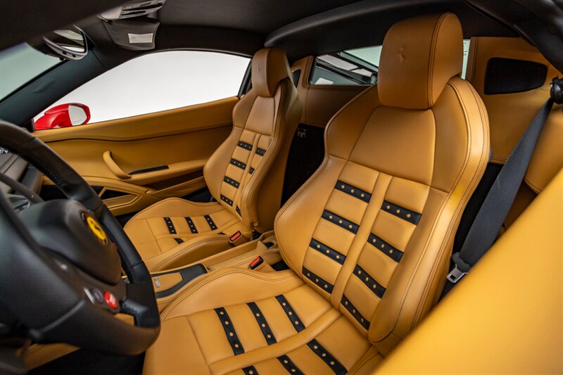 2015 Ferrari 458 Italia Coupe RWD  