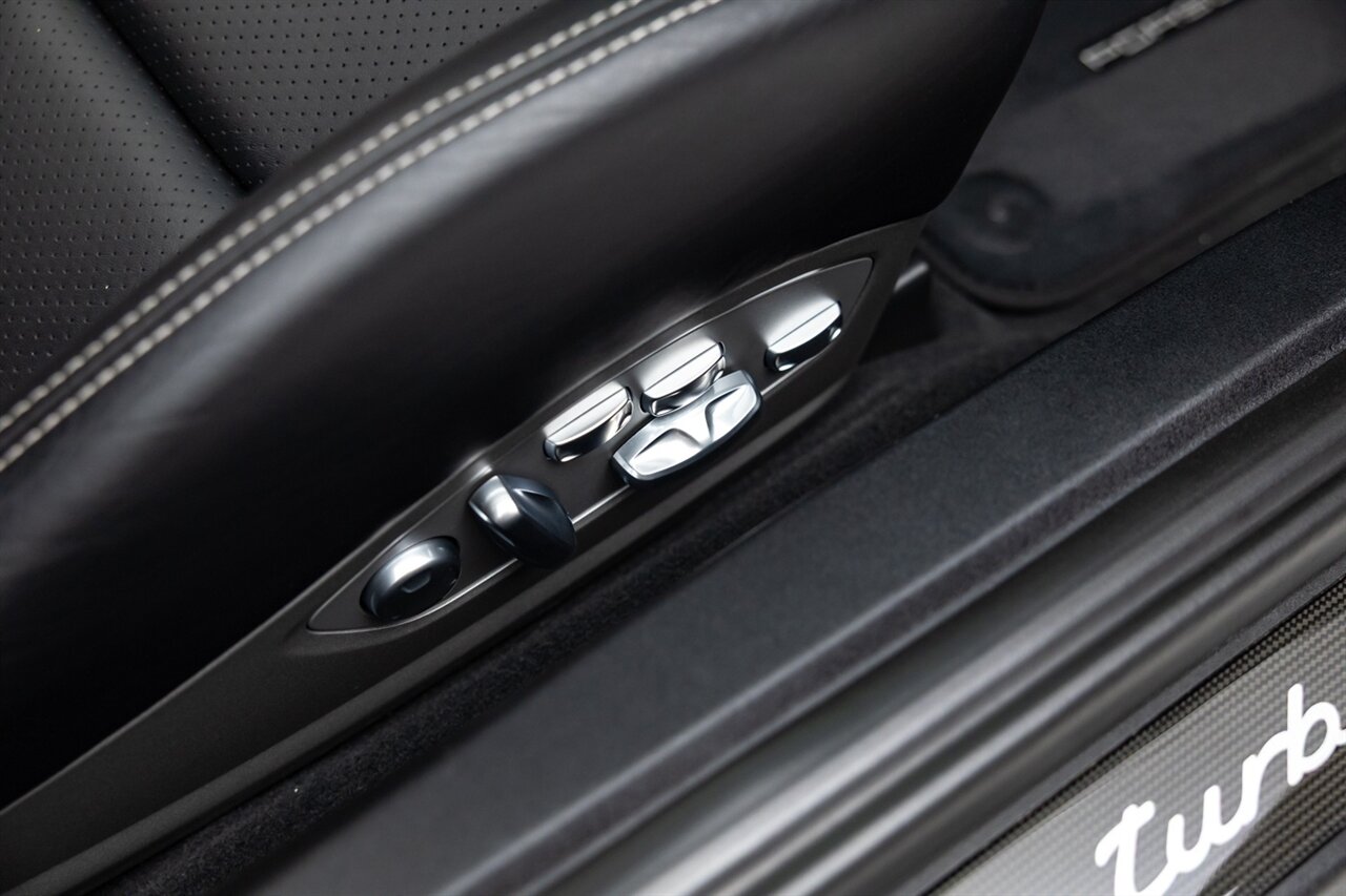 2018 Porsche 911 Turbo S   - Photo 43 - Springfield, MO 65802