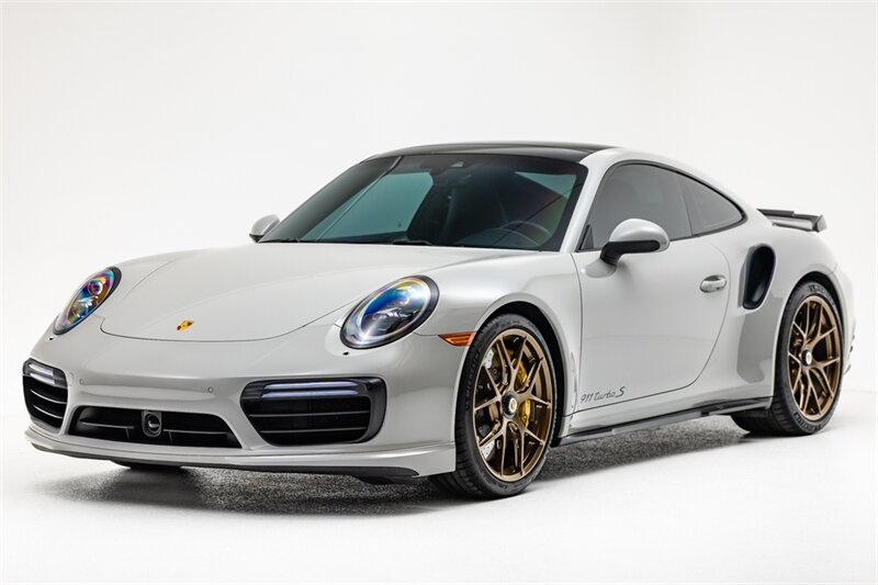 2018 Porsche 911 Turbo S  