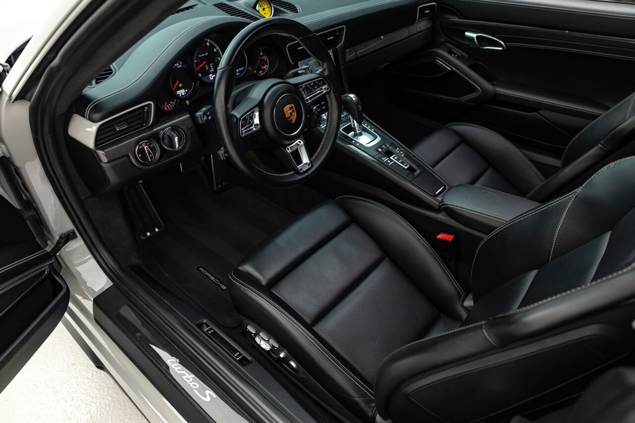 2018 Porsche 911 Turbo S   - Photo 33 - Springfield, MO 65802