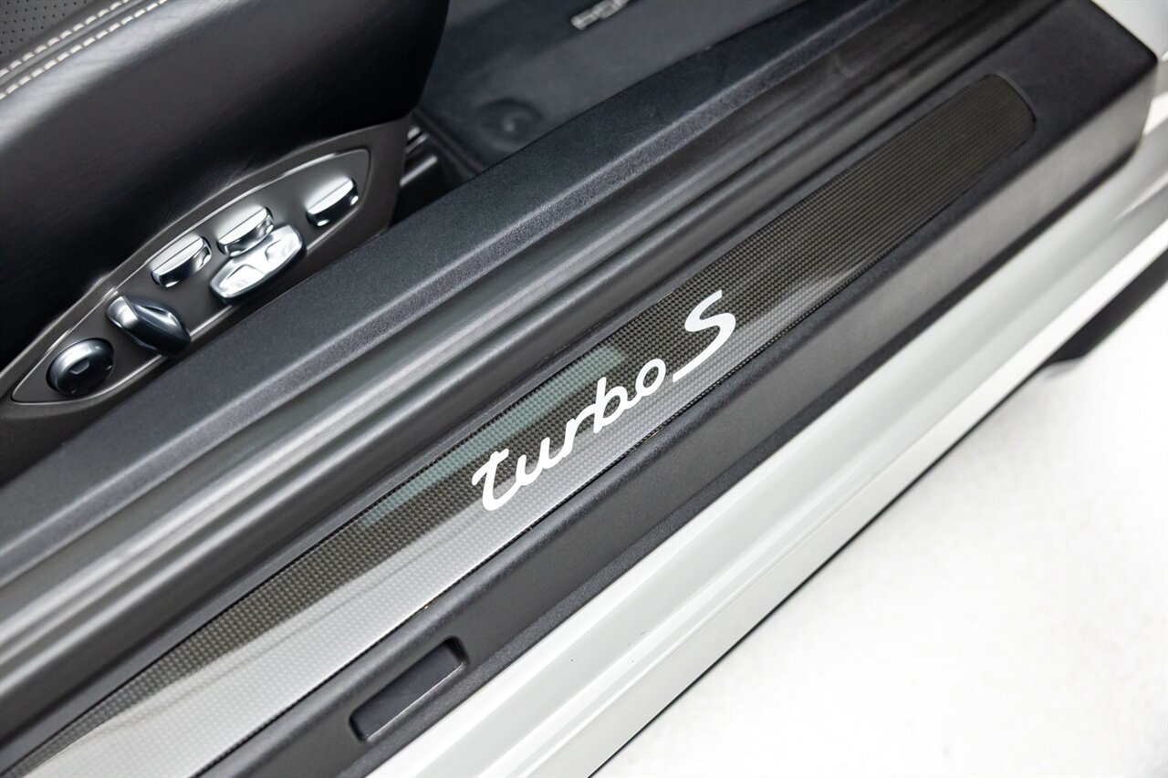 2018 Porsche 911 Turbo S   - Photo 42 - Springfield, MO 65802
