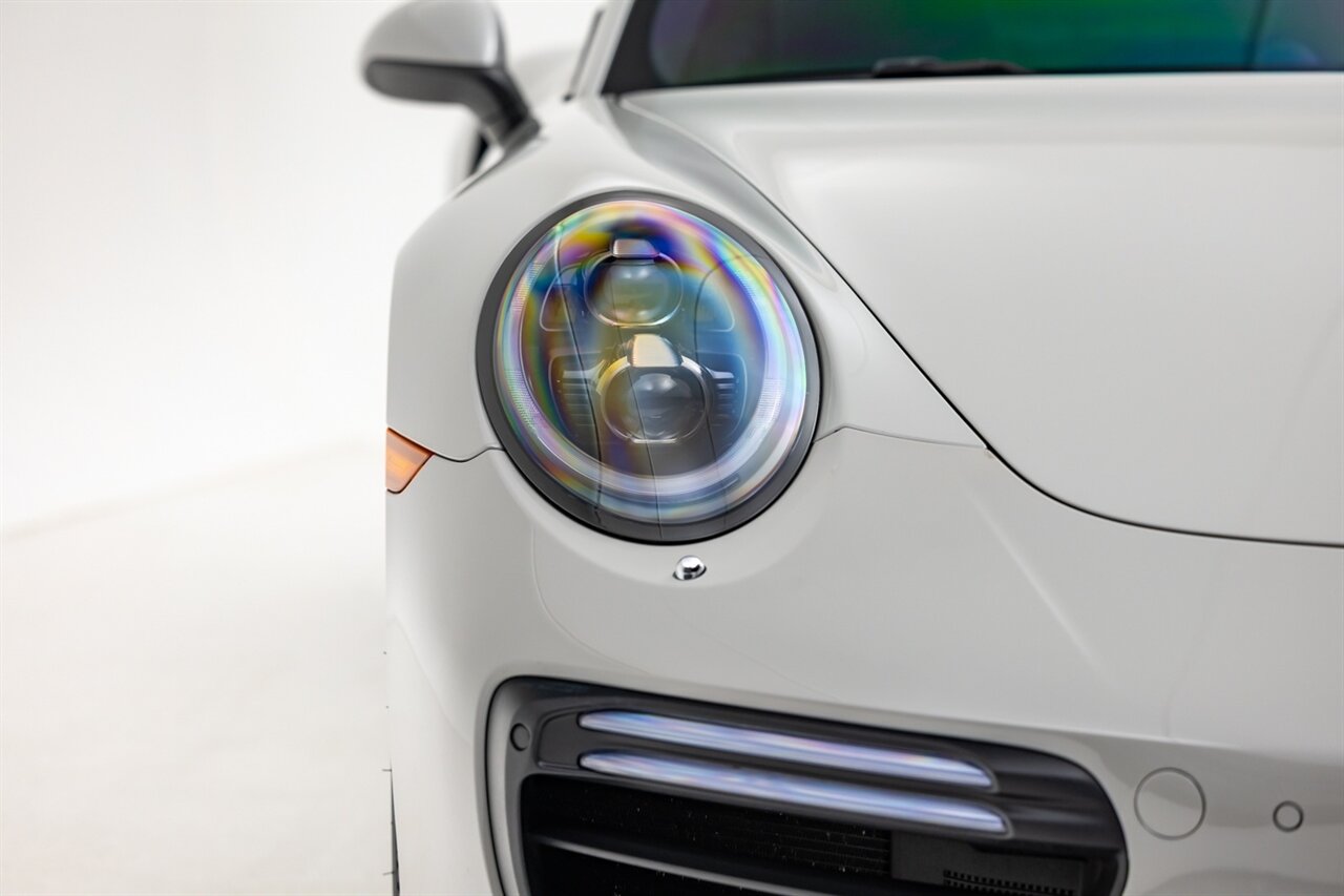 2018 Porsche 911 Turbo S   - Photo 6 - Springfield, MO 65802