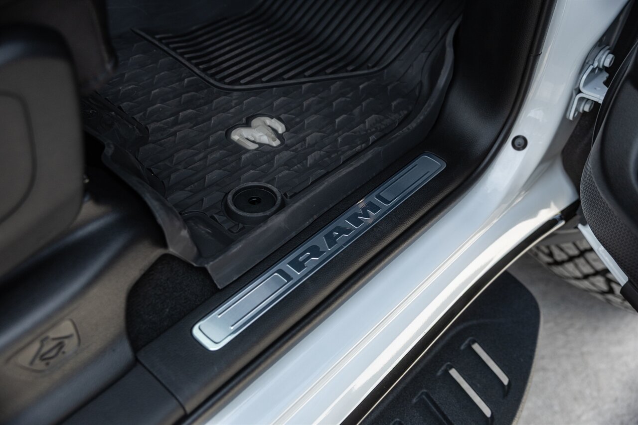 2024 RAM 1500 TRX FINAL EDITION - Photo 55 - Springfield, MO 65802