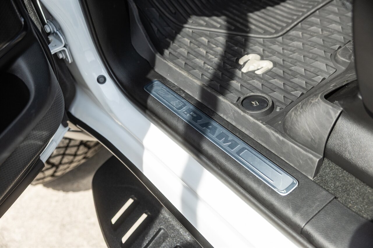 2024 RAM 1500 TRX FINAL EDITION - Photo 31 - Springfield, MO 65802