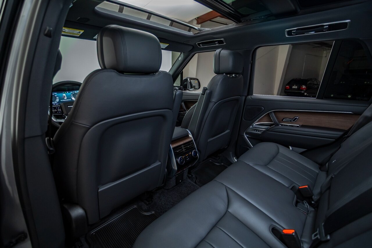 2025 Land Rover Range Rover P530 SE   - Photo 46 - Springfield, MO 65802