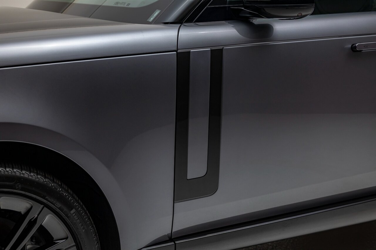 2025 Land Rover Range Rover P530 SE   - Photo 11 - Springfield, MO 65802