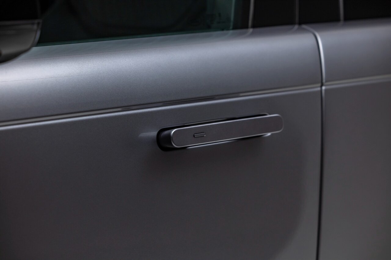 2025 Land Rover Range Rover P530 SE   - Photo 12 - Springfield, MO 65802