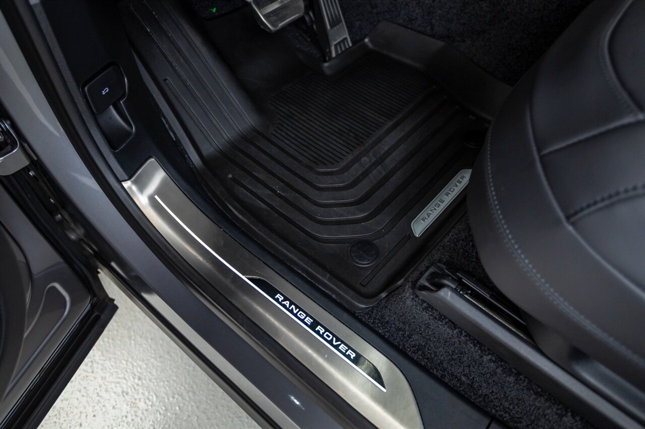 2025 Land Rover Range Rover P530 SE   - Photo 44 - Springfield, MO 65802