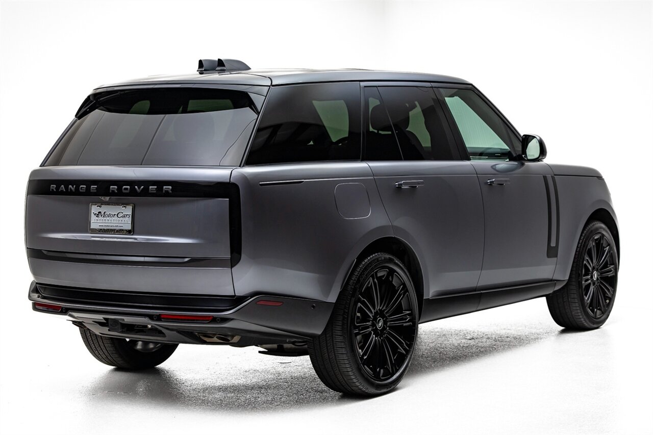2025 Land Rover Range Rover P530 SE   - Photo 15 - Springfield, MO 65802