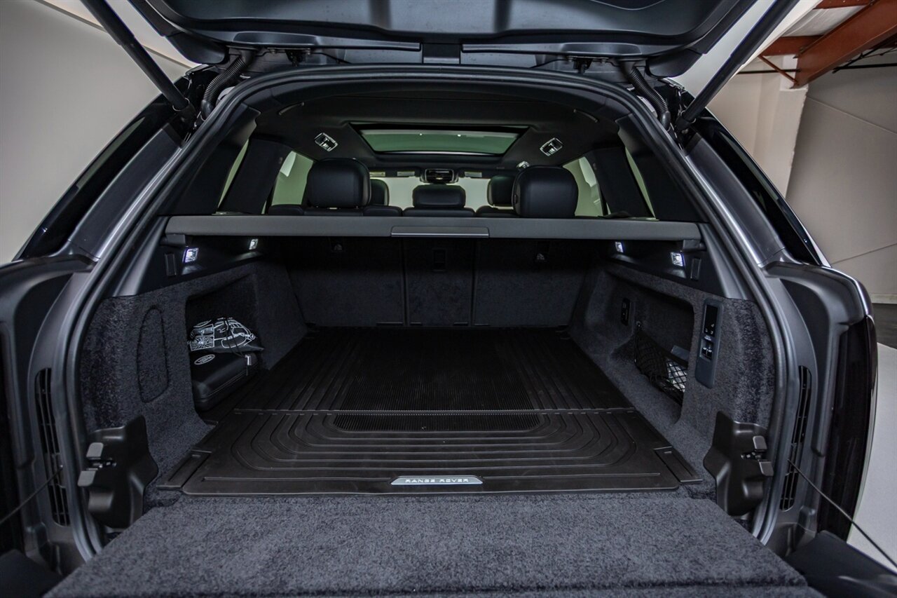 2025 Land Rover Range Rover P530 SE   - Photo 56 - Springfield, MO 65802