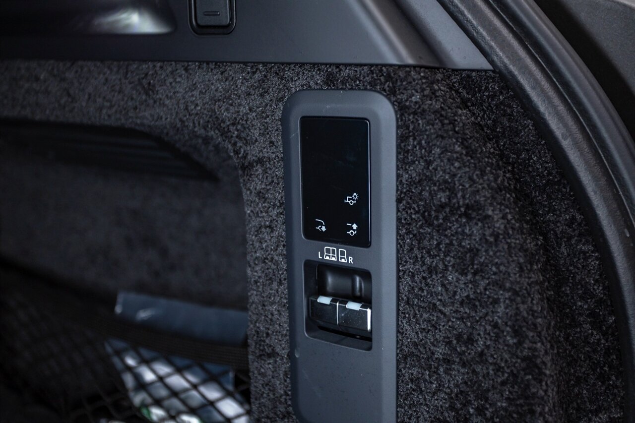 2025 Land Rover Range Rover P530 SE   - Photo 57 - Springfield, MO 65802