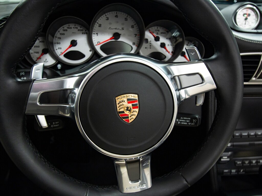 2012 Porsche 911 Turbo S   - Photo 18 - Springfield, MO 65802