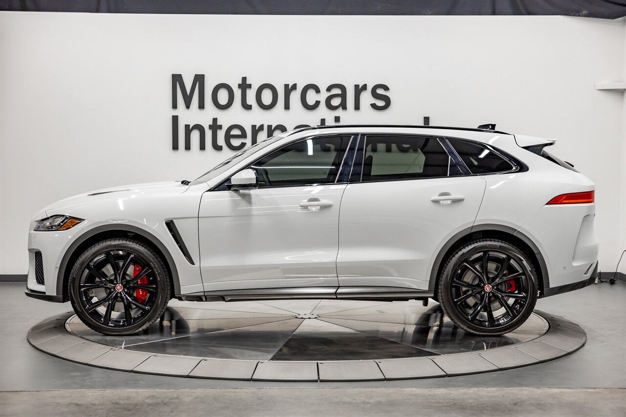 2020 Jaguar F-PACE SVR   - Photo 3 - Springfield, MO 65802