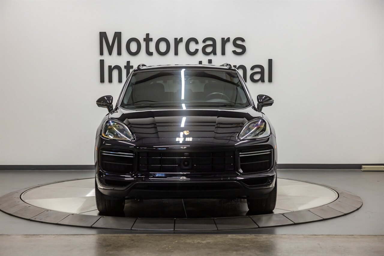 2019 Porsche Cayenne Turbo   - Photo 9 - Springfield, MO 65802