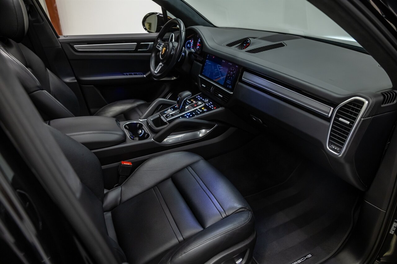 2019 Porsche Cayenne Turbo   - Photo 50 - Springfield, MO 65802