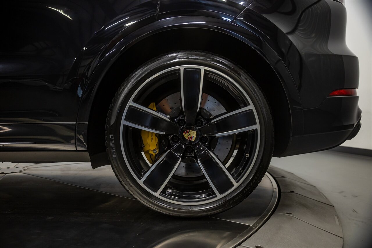 2019 Porsche Cayenne Turbo   - Photo 18 - Springfield, MO 65802