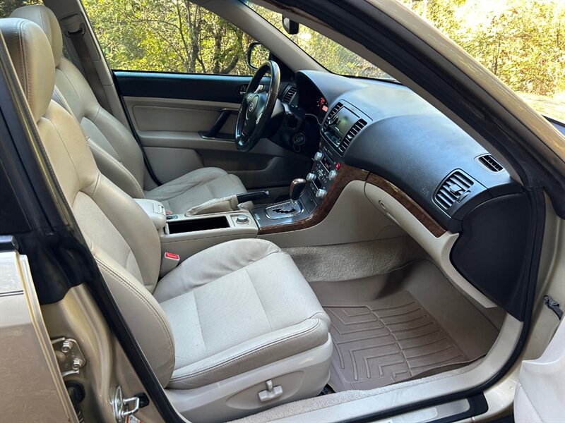 2008 Subaru Outback XT Limited - Photo 9