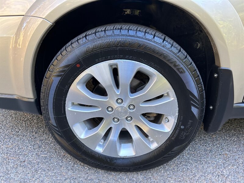 2008 Subaru Outback XT Limited - Photo 8