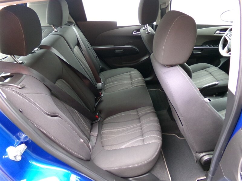 2016 Chevrolet Sonic LT - Photo 24