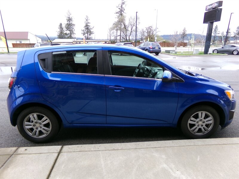 2016 Chevrolet Sonic LT - Photo 7